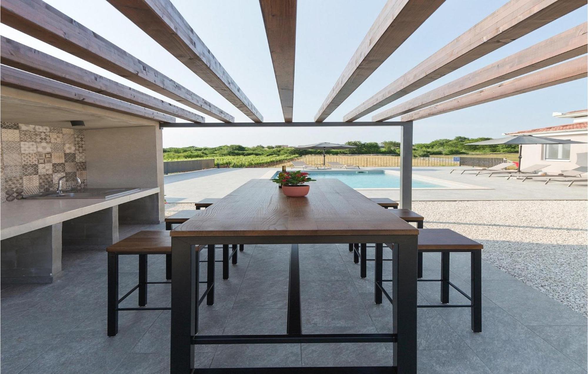 Holiday home Lemi *