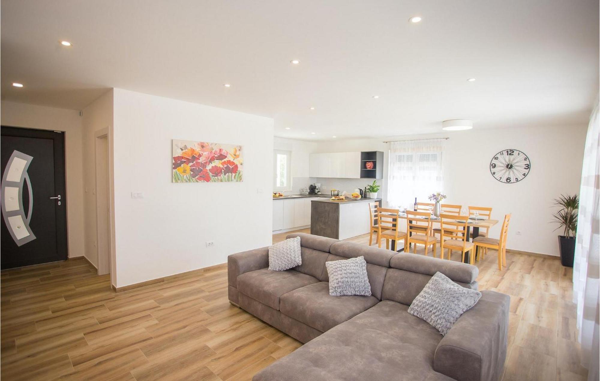 Lemi Holiday home